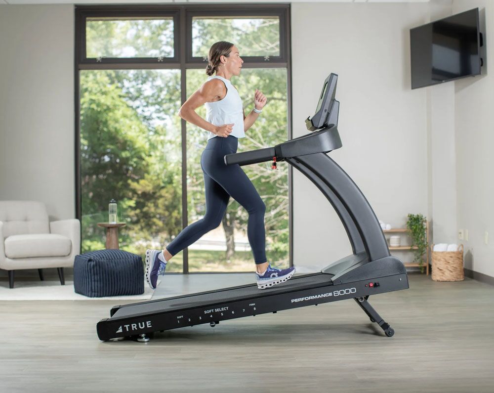 True Fitness performance-8000-treadmill