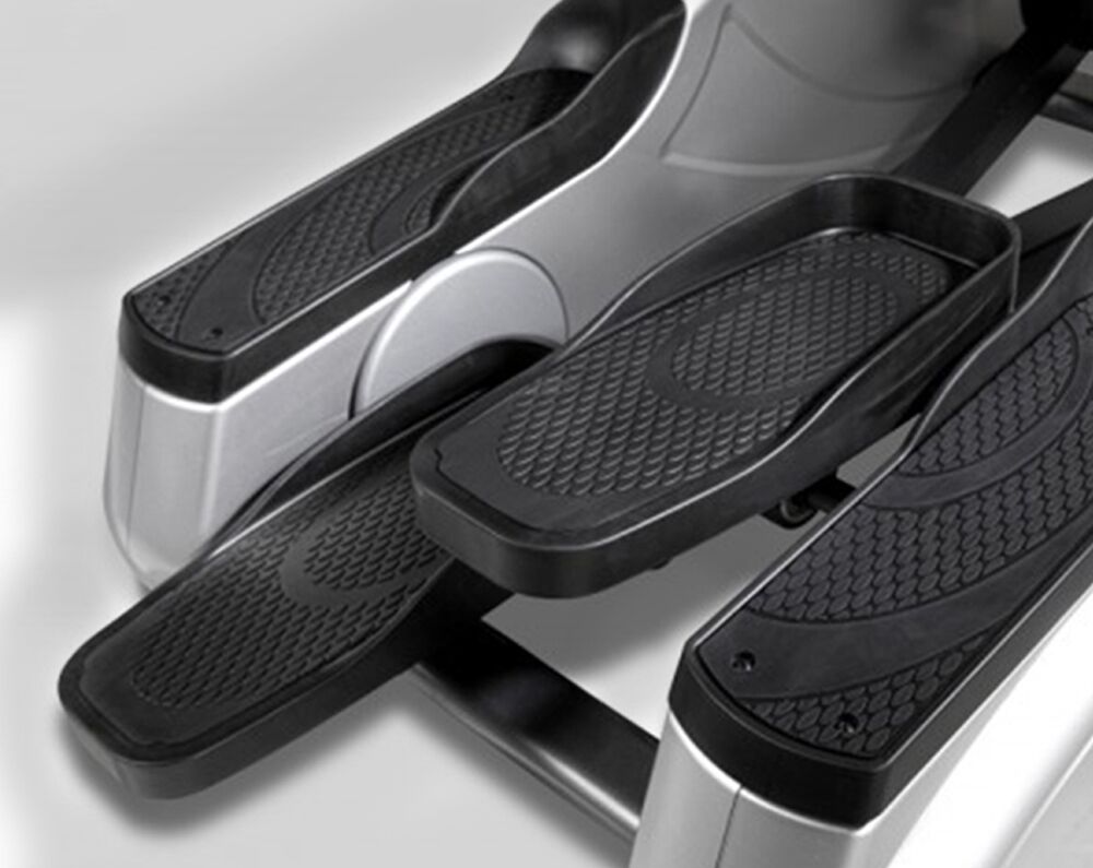 True Fitness PS300 Elliptical Trainer