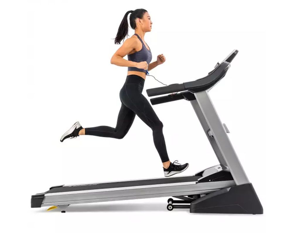 Spirit XT485ENT Treadmill3