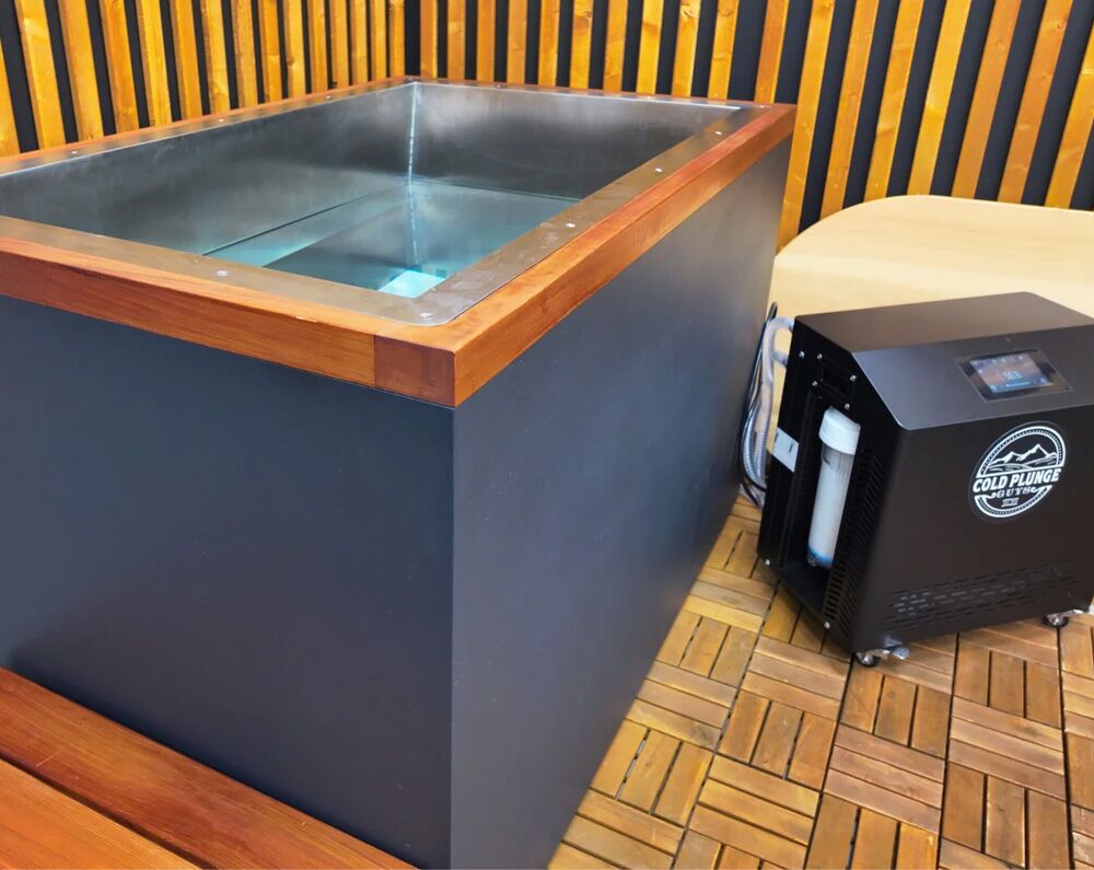 dynamic-cold-therapy-cuboid-304-stainless-steel-cold-plunge