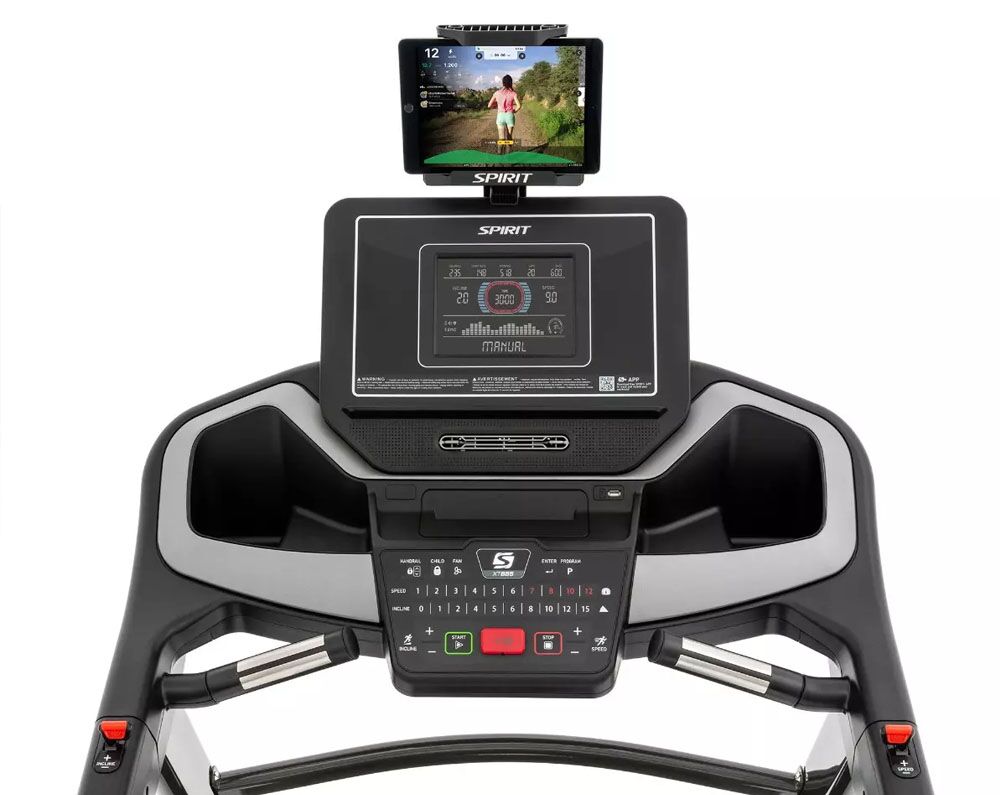 Spirit-XT685-Treadmill