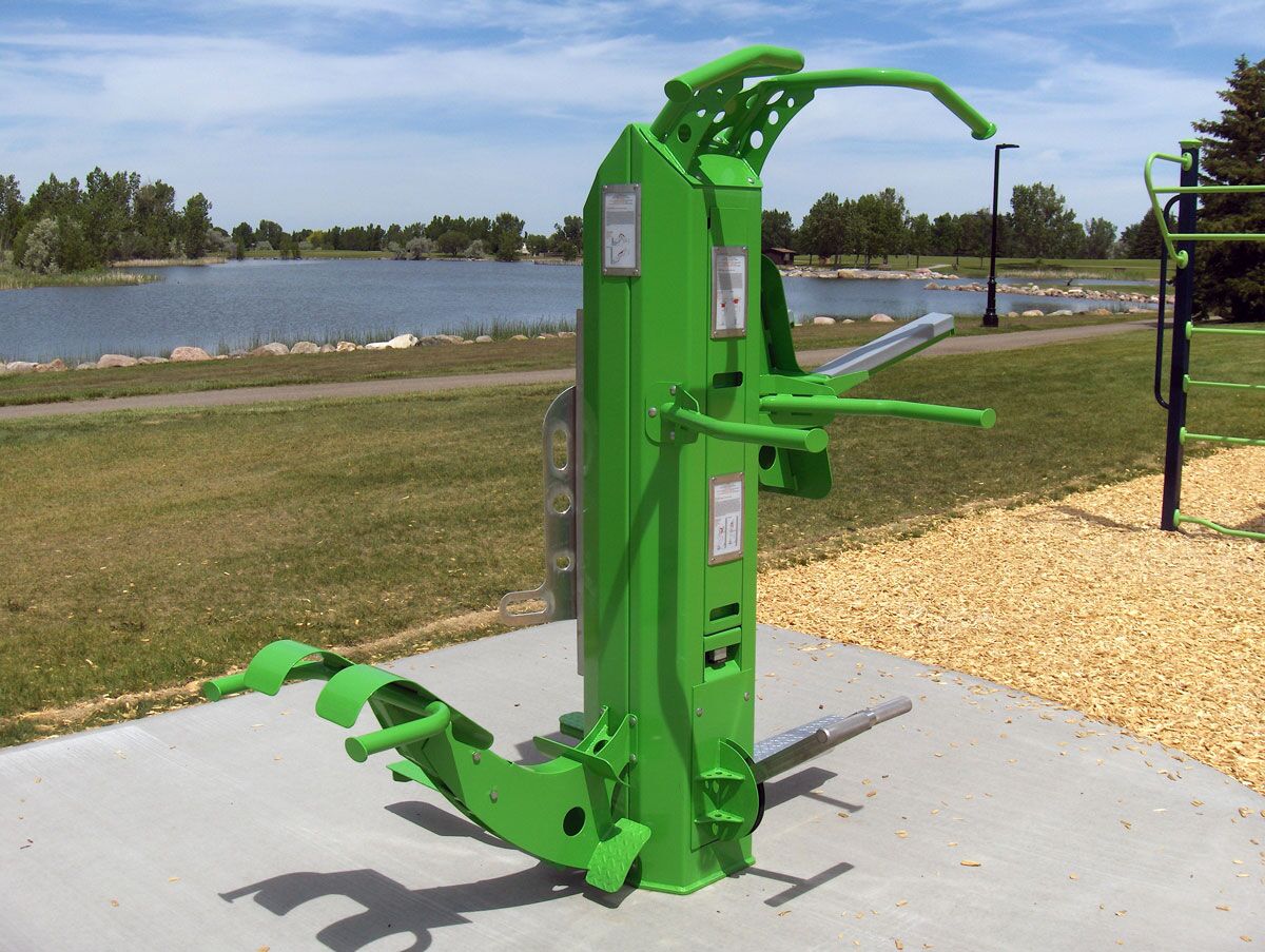 Helios Outdoor Multi-Gym Helios Outdoor Multi-Gym