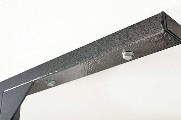 Stud Bar Pull UP Stud Bar Pull UP