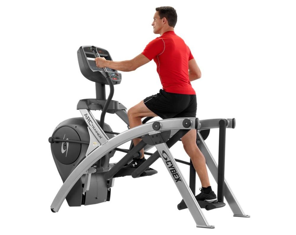 Cybex 525AT Arc Trainer