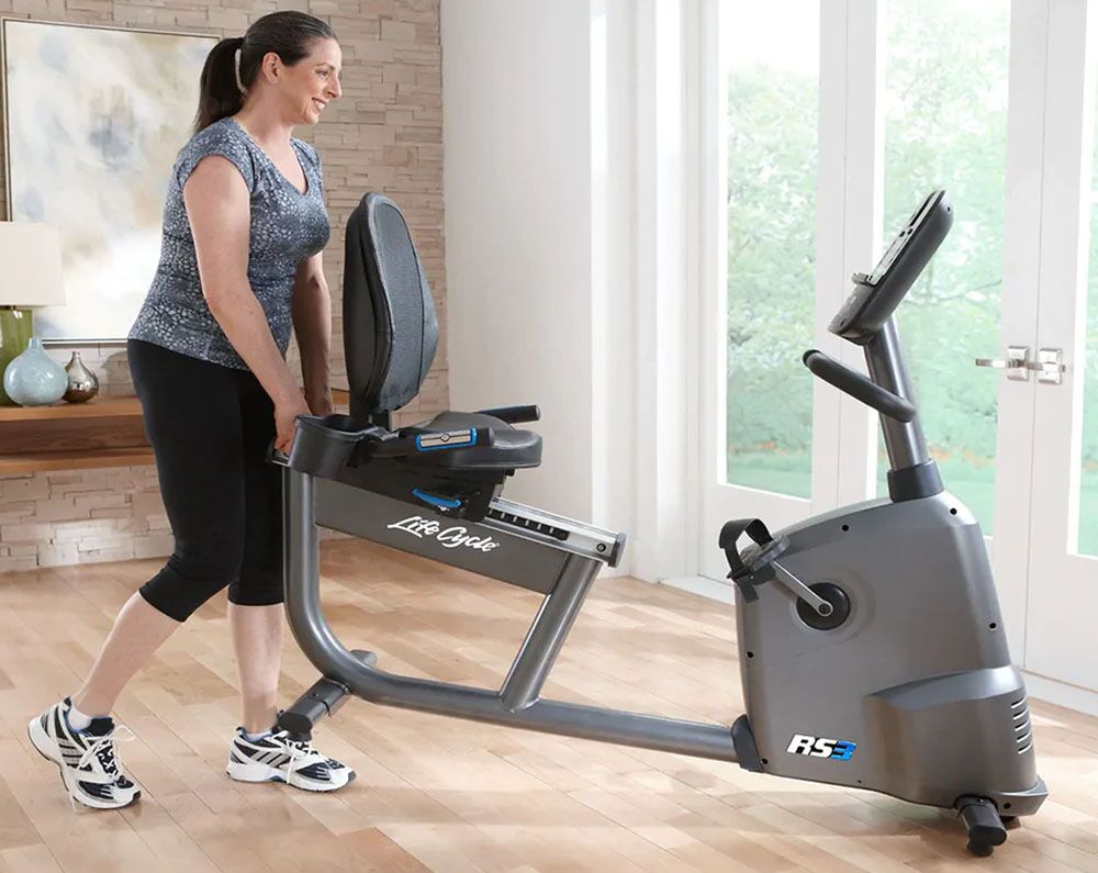 Life Fitness RS3 Lifecycle Recumbent Bike 1